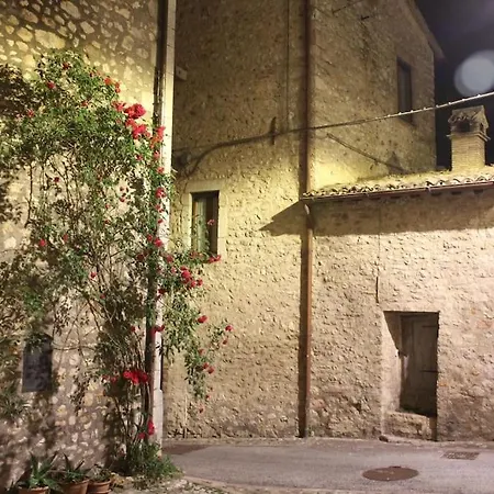 Holiday home Il Rustico Di *